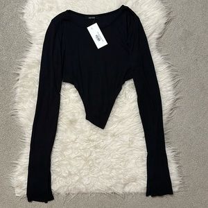 NWT Win Win Black Crop Top w/Long Flared Sleeves & Slits - Small Shirt